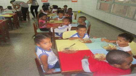 Brazil drives new school feeding model