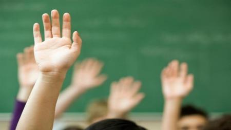 Children must be taught benefits of immigration in school