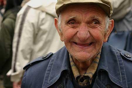 Happy Older People, Live Longer